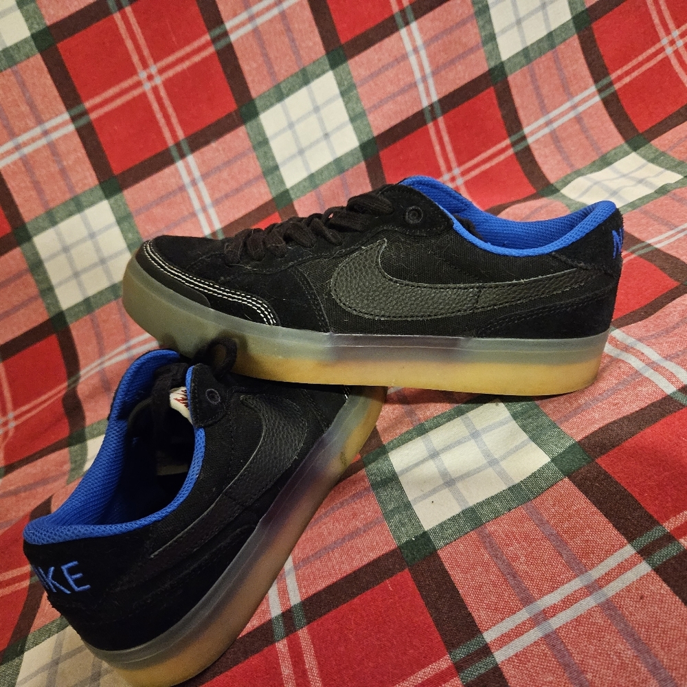 Nike zoom pogo